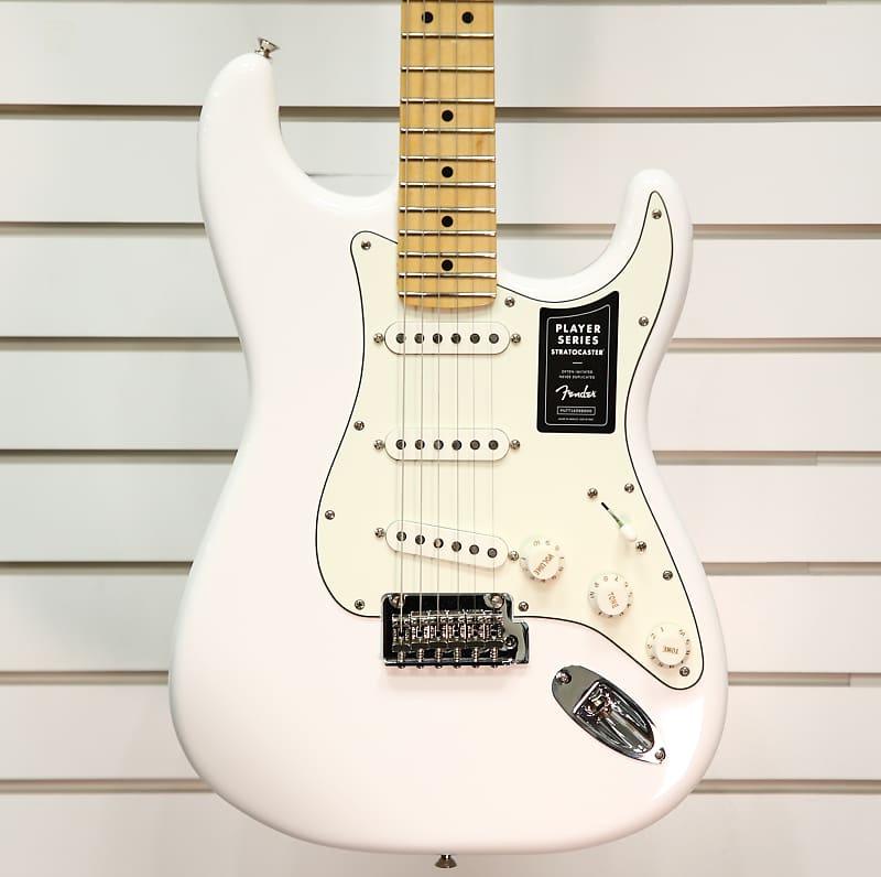Fender Player Stratocaster с кленовым грифом 2022 Polar White Player Stratocaster with Maple Fretboard