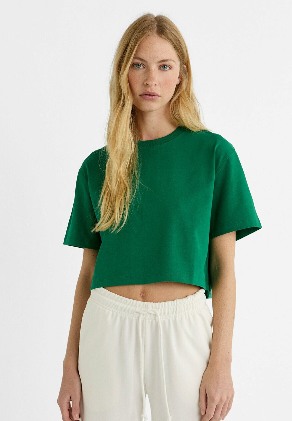 

Футболка базовая CROPPED Stradivarius, цвет green