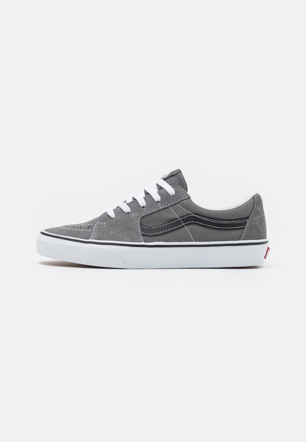 

Кроссовки Vans