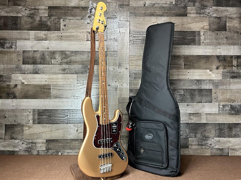 

Fender Vintera '60s Jazz Bass Firemist Gold