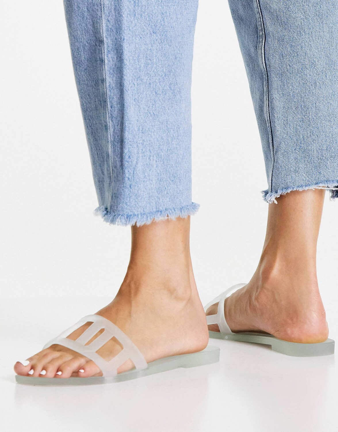 

Прозрачные плетеные мюли на плоской подошве ASOS DESIGN Fortuna
