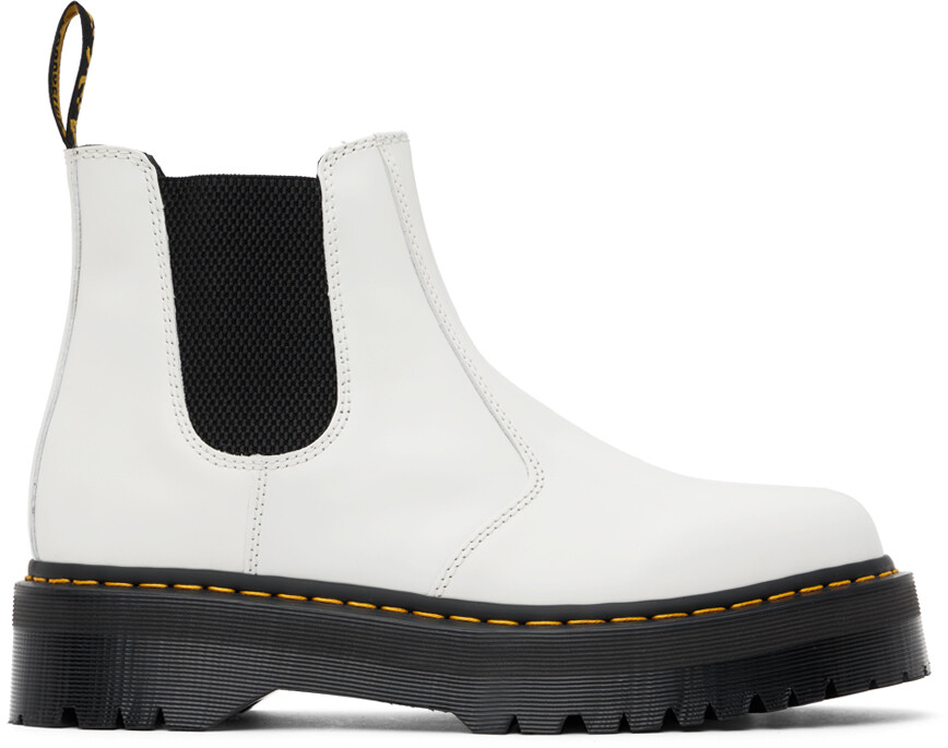 

Белые ботинки челси 2976 Dr. Martens