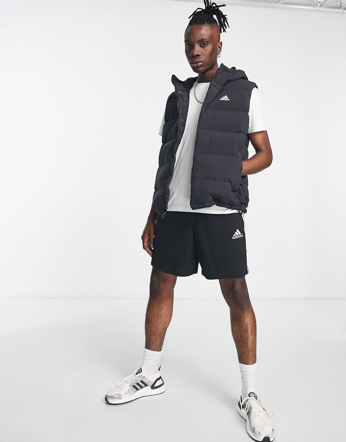 

Жилет куртка Adidas Outdoor Helionic, черный