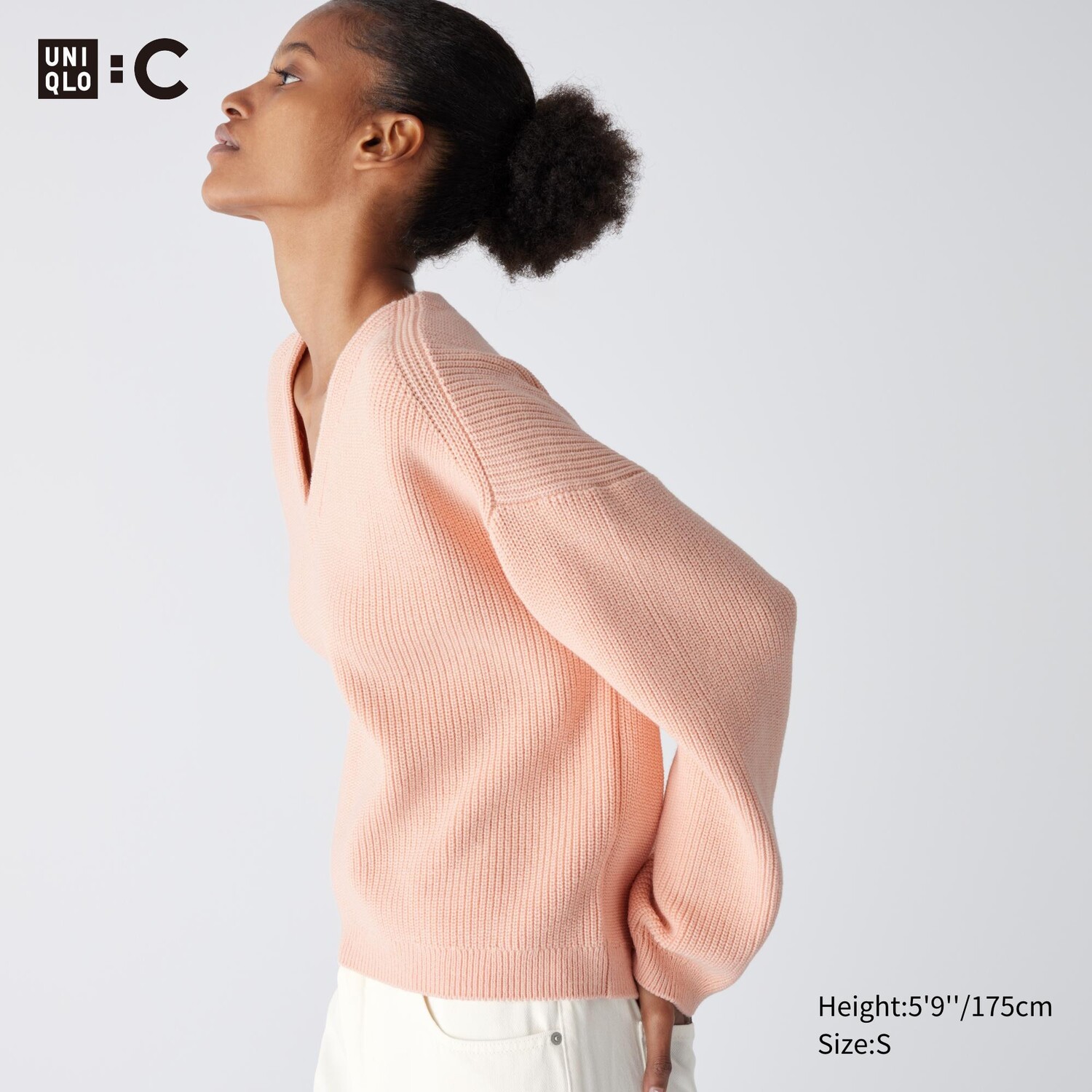 

Короткий свитер с v-образным вырезом UNIQLO, розовый