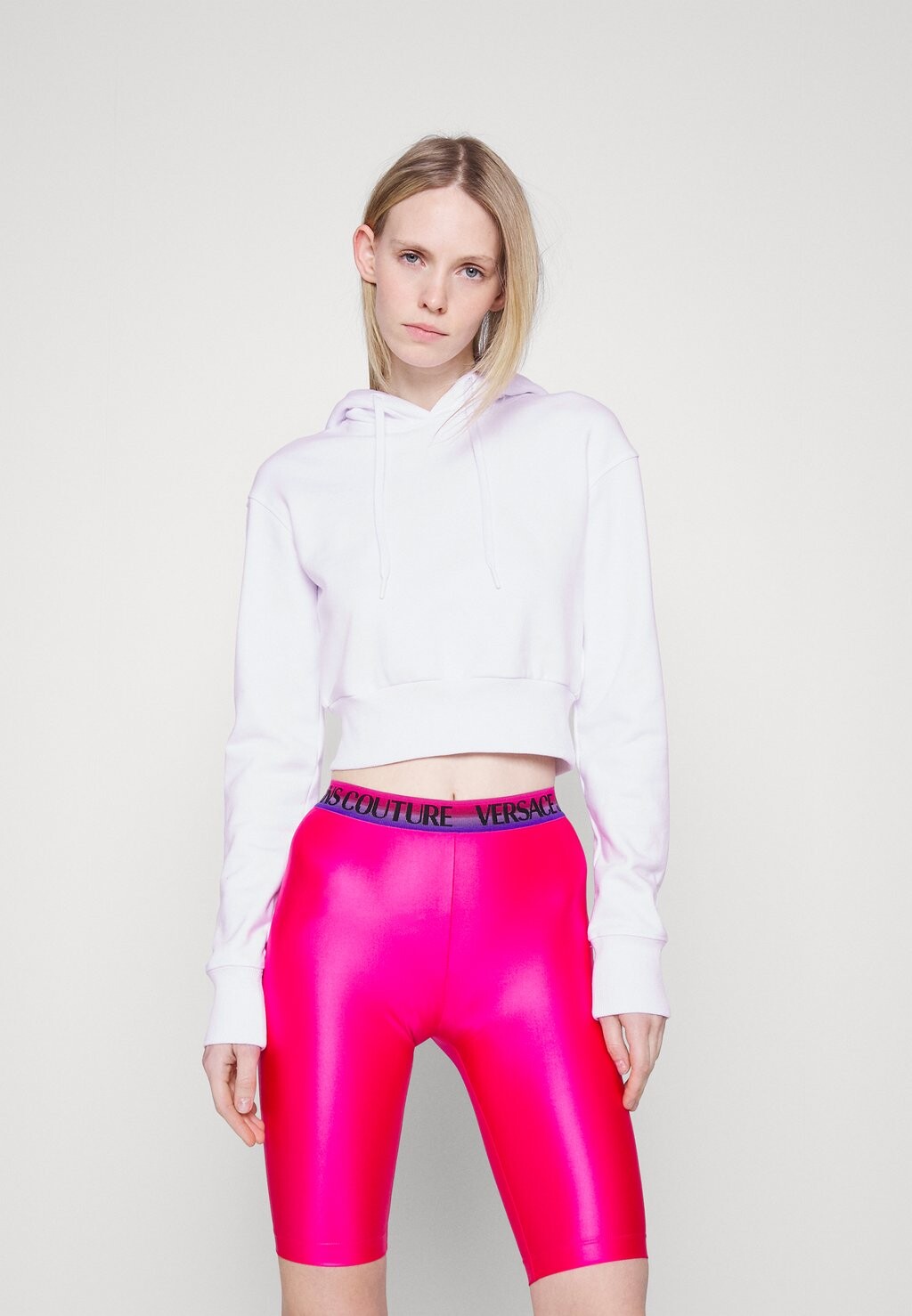 

Худи Versace Jeans Couture, белый