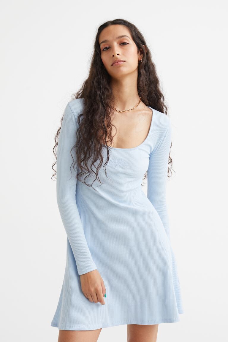 

Трикотажное платье в рубчик H&M, голубой/санта-моника
