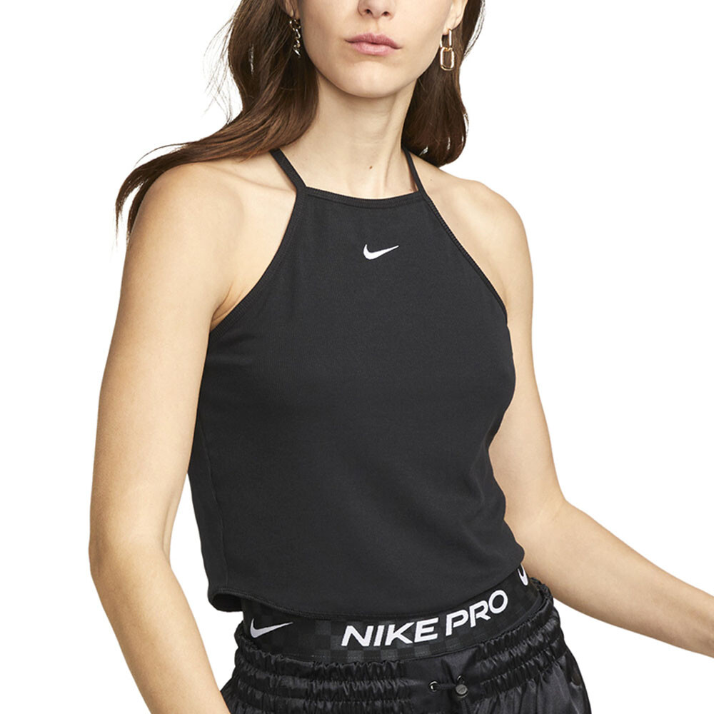 

Майка Nike Sportswear Essentials, черный