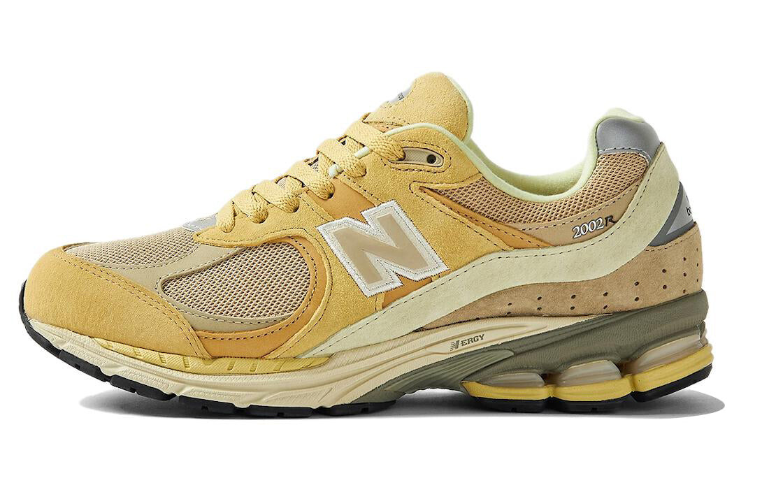

Кроссовки унисекс New Balance 2002R, желтый