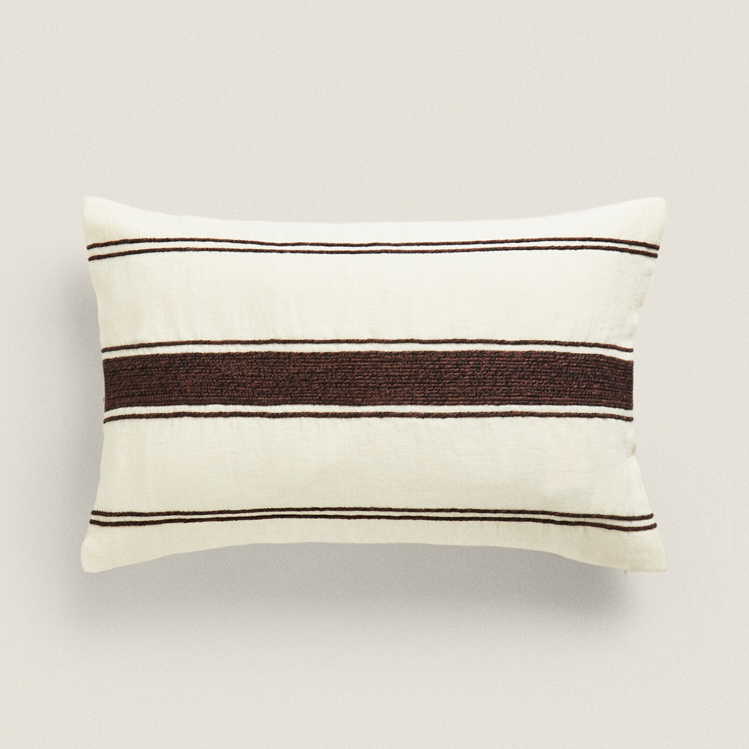 

Чехол для подушки Zara Home Striped, кремовый/коричневый