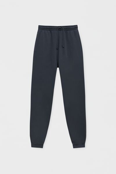 

Базовые брюки-джоггеры с эффектом потертости PULL&BEAR