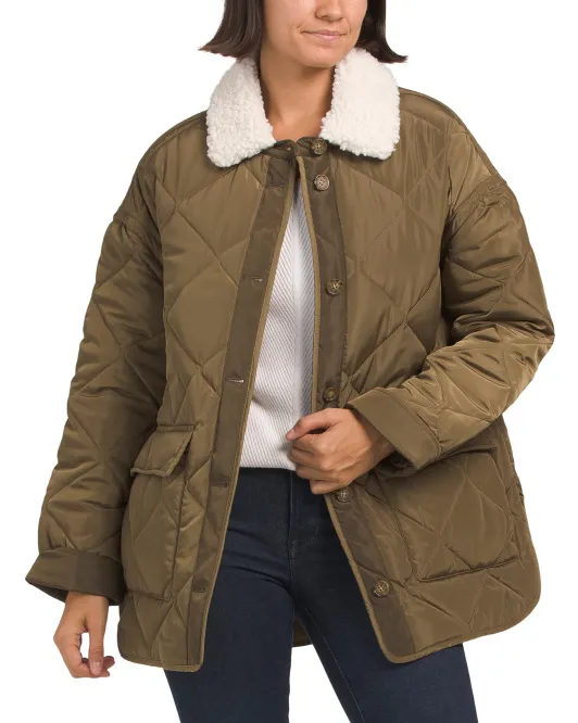 

Стеганое пальто оверсайз с фигурным воротником из искусственного меха Lucky Brand, оливковый