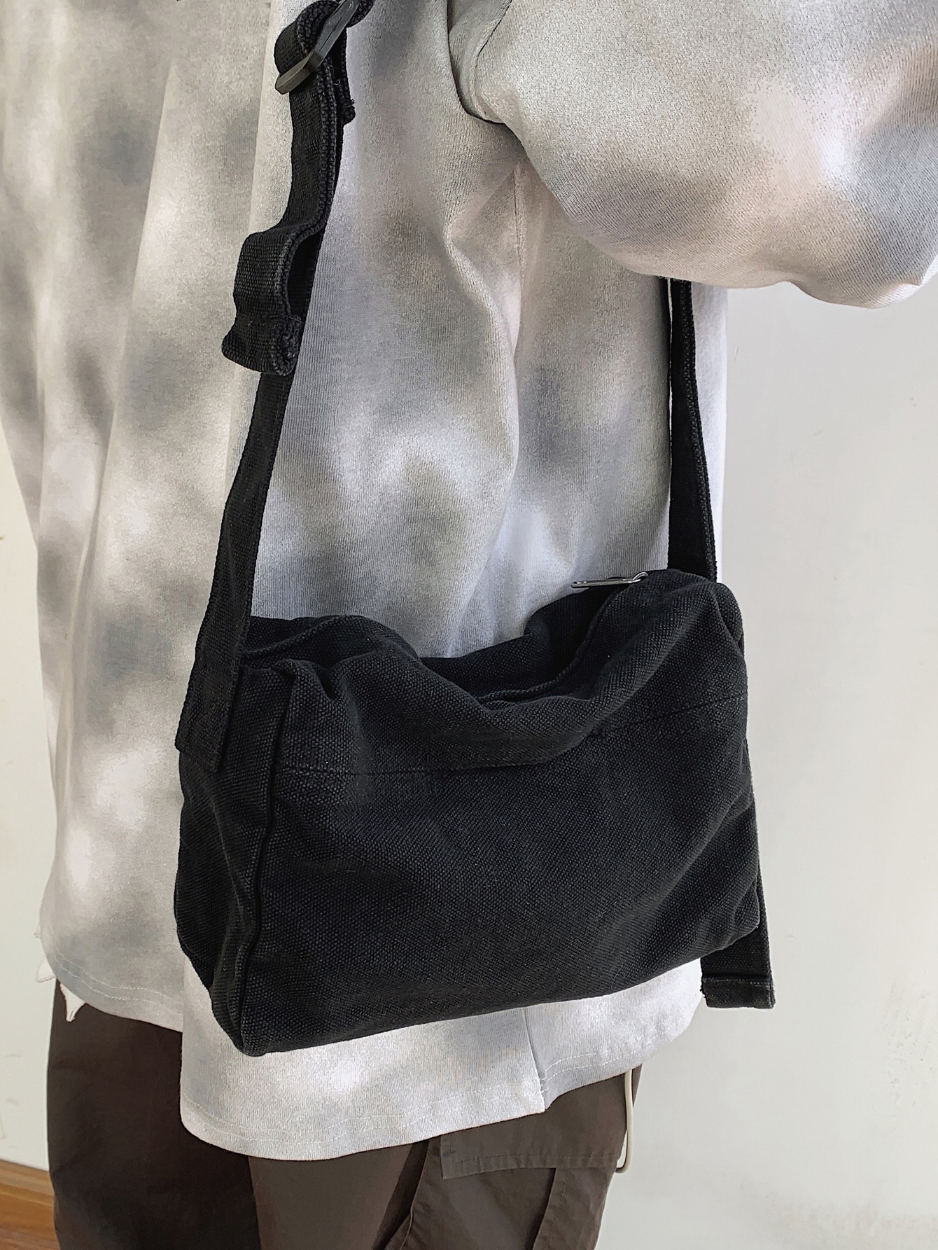 Модная холщовая квадратная сумка через плечо, черный