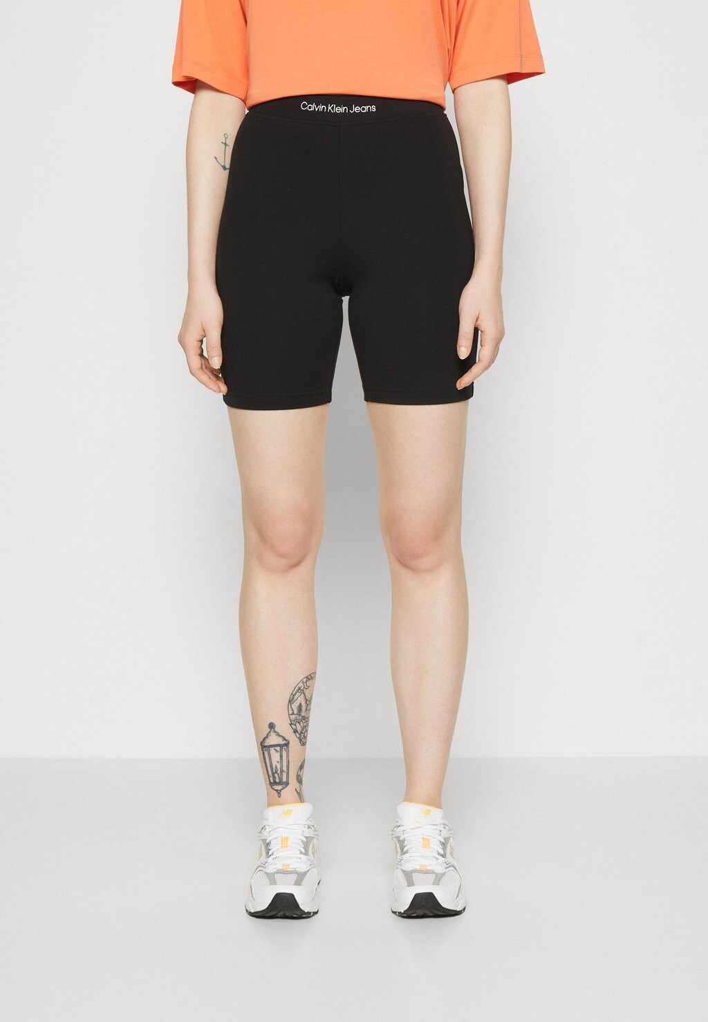 

Шорты Calvin Klein Jeans, черный