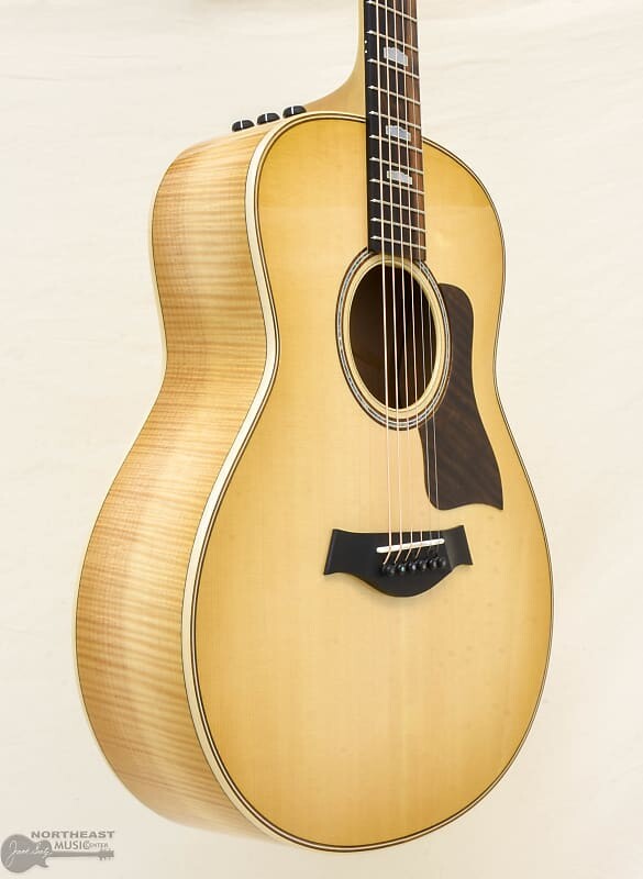 

Акустическая гитара Taylor GT611e LTD Acoustic/Electric Guitar