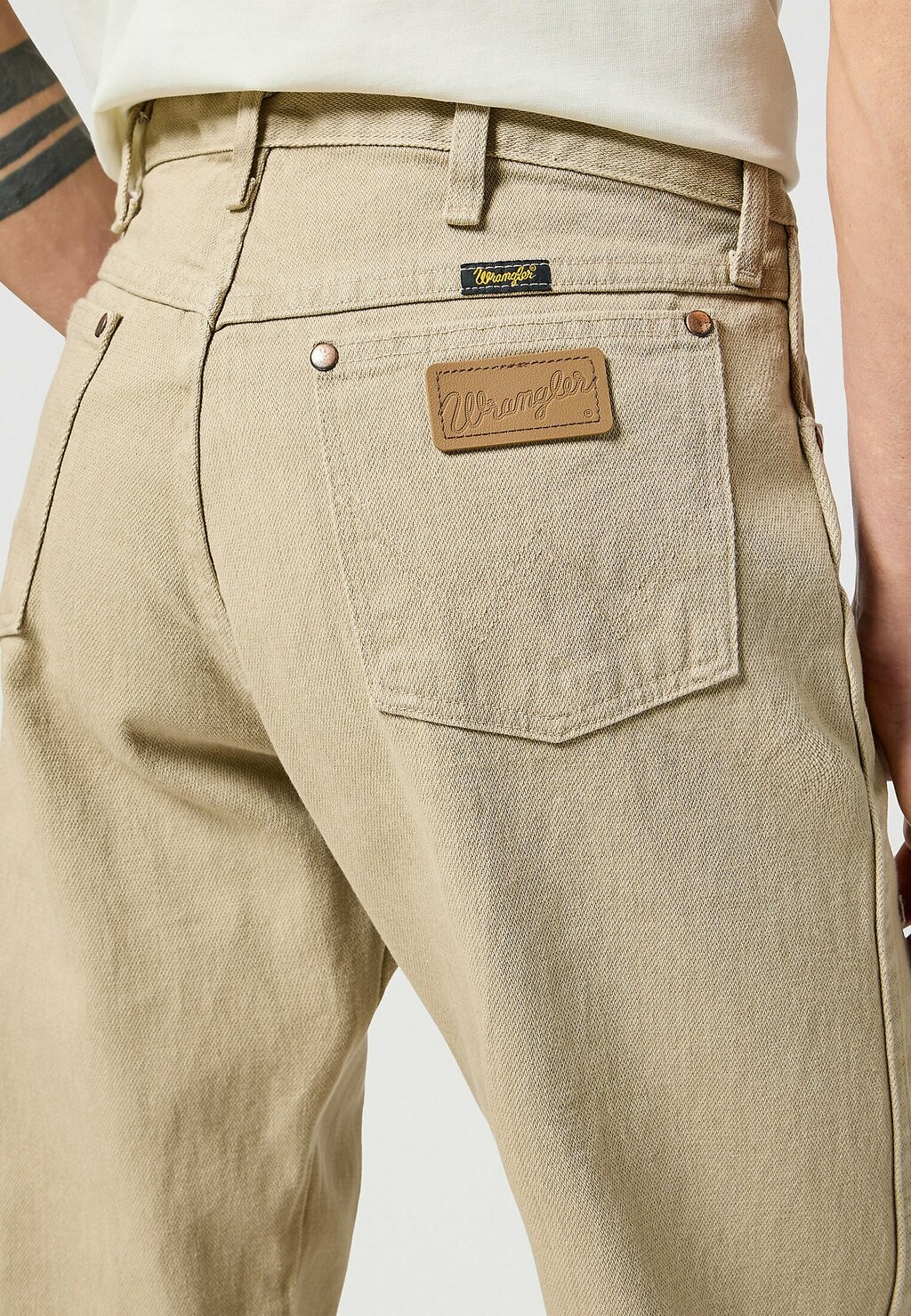 

Прямые джинсы Wrangler, бежевый
