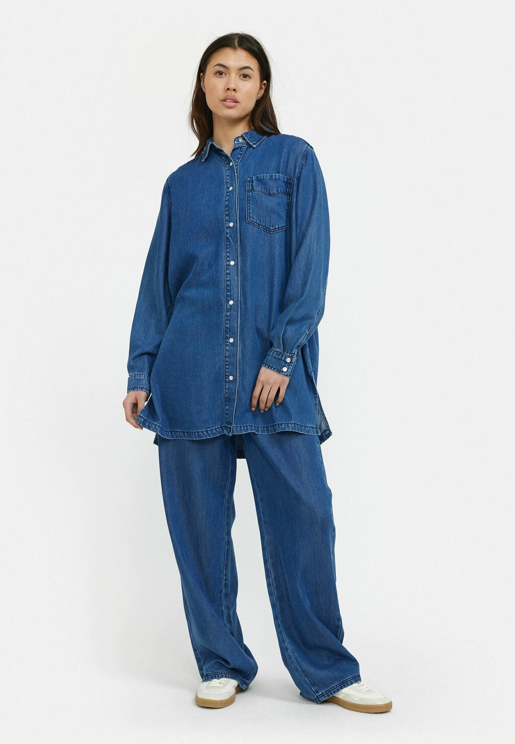 

Рубашка Soft Rebels SRSARA, цвет medium blue wash