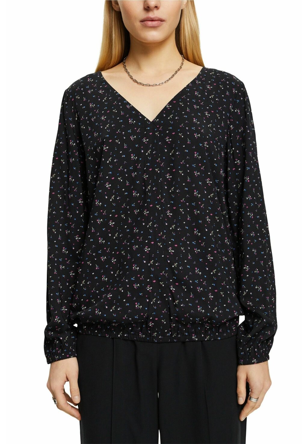 

Блузка edc by Esprit MIT MUSTER, черный