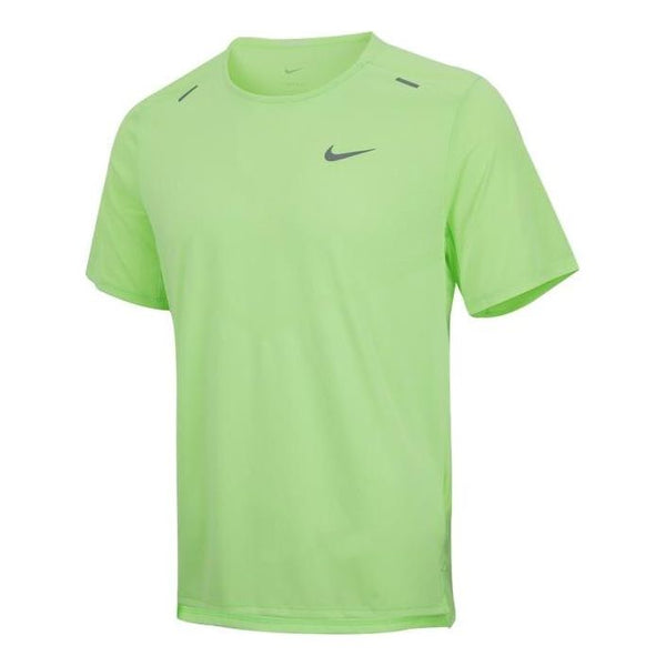 футболка adidas solid color logo round neck pullover sports short sleeve green t shirt зеленый Футболка Nike Solid Color Reflective Logo Printing Round Neck Pullover Short Sleeve Green, зеленый