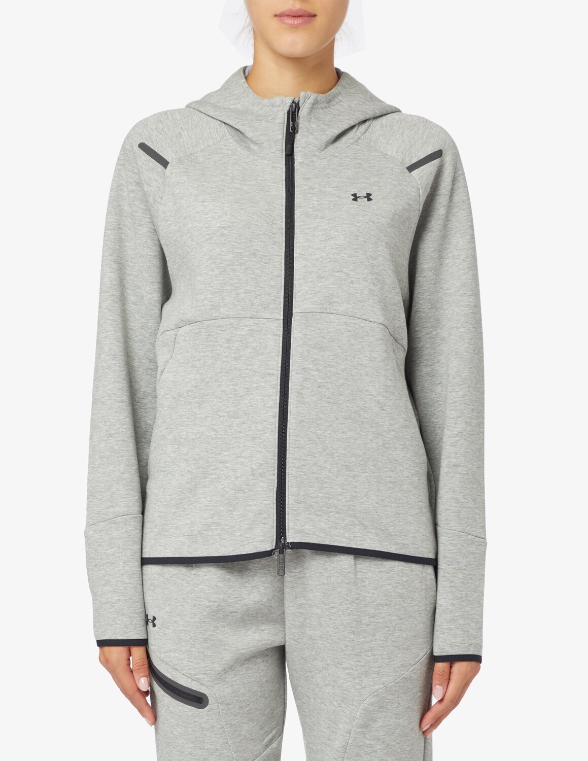

Неудержимая толстовка с капюшоном Under Armour, серый