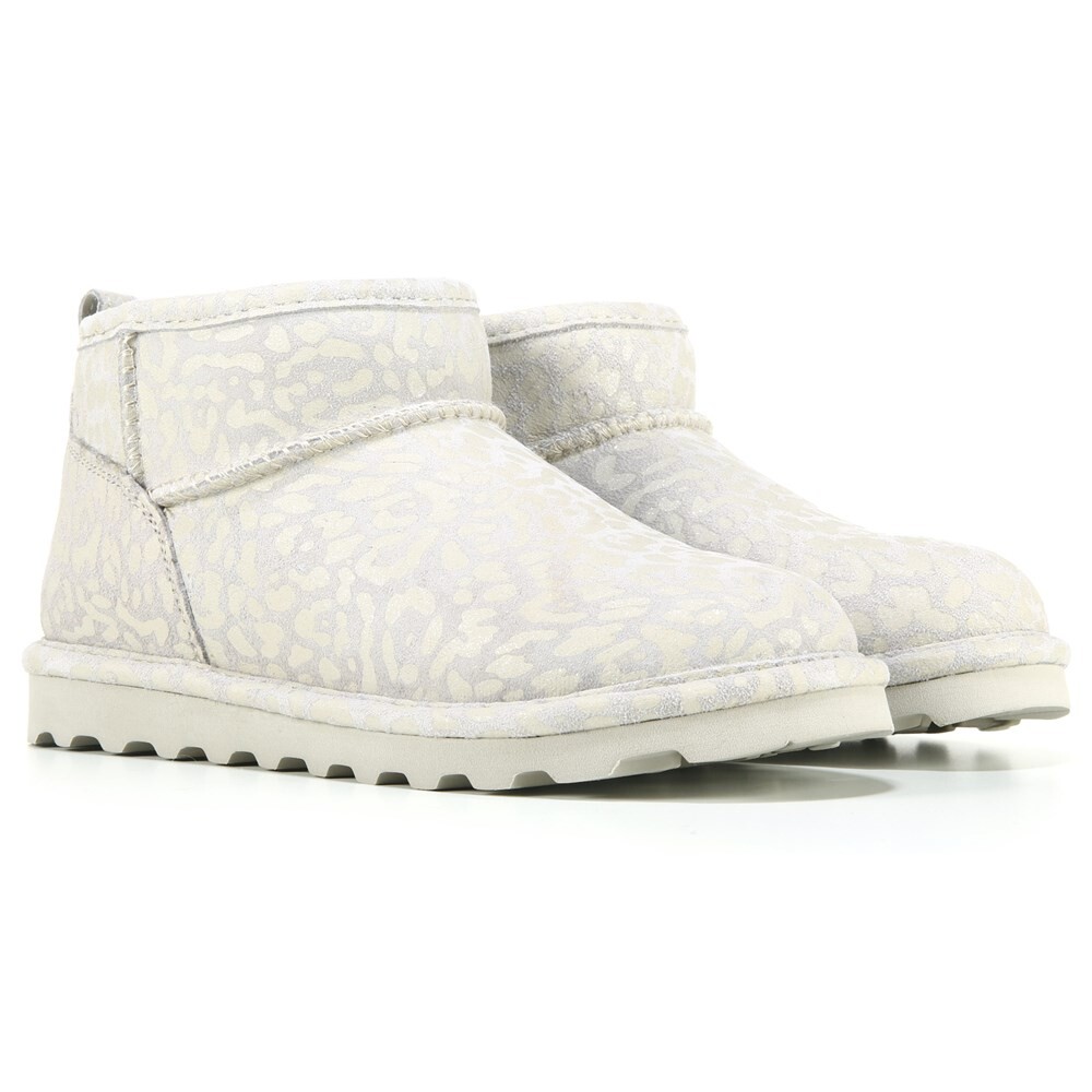 

Женские короткие водонепроницаемые зимние ботинки Bearpaw, белый