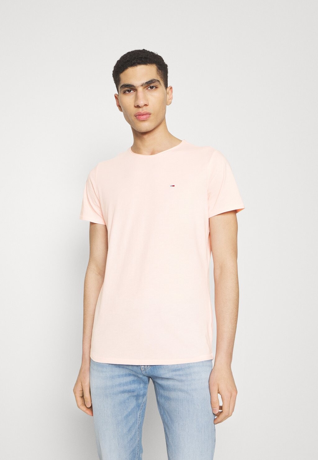 

Базовая футболка SLIM JASPE NECK Tommy Jeans, розовый кристалл
