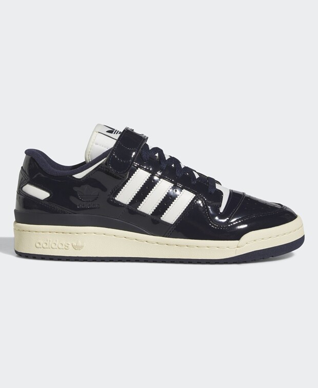 

Кроссовки adidas Originals, черный