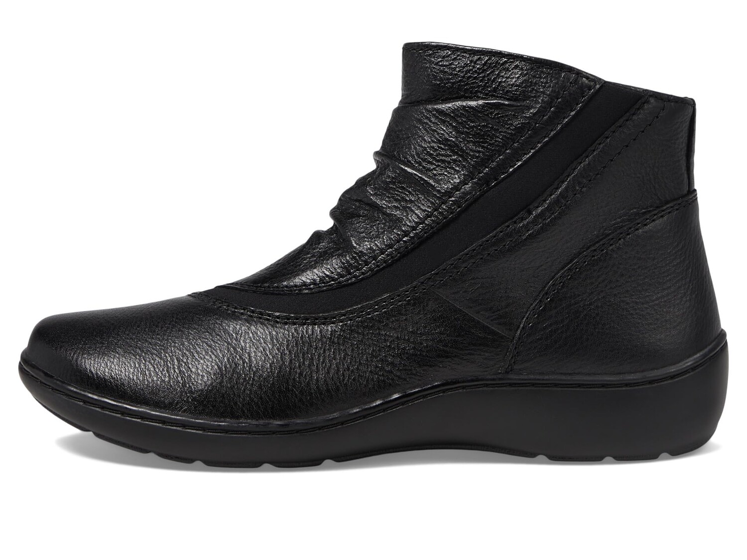 

Ботинки Clarks Cora Derby