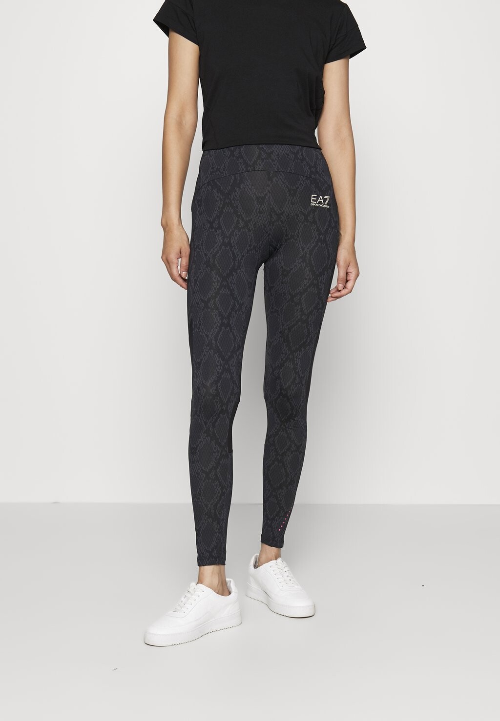 

Леггинсы Armani Emporio, черный