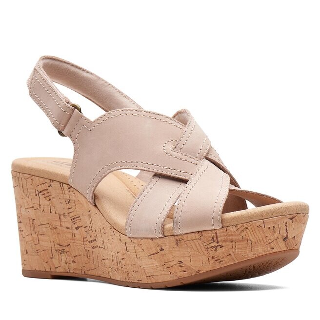 

Сандалии Clarks RoseErin, бежевый