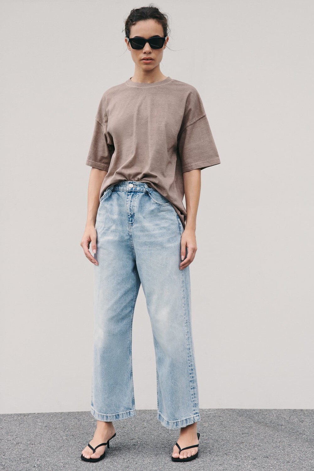 

Футболка с потерями ZARA, коричневый
