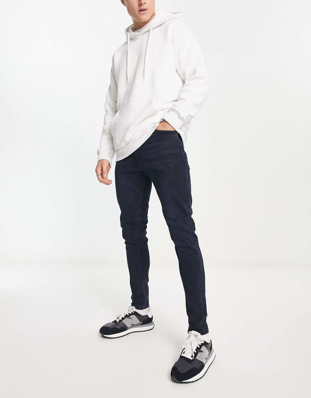 

Сине-черные джинсы скинни Jack & Jones Intelligence Pete