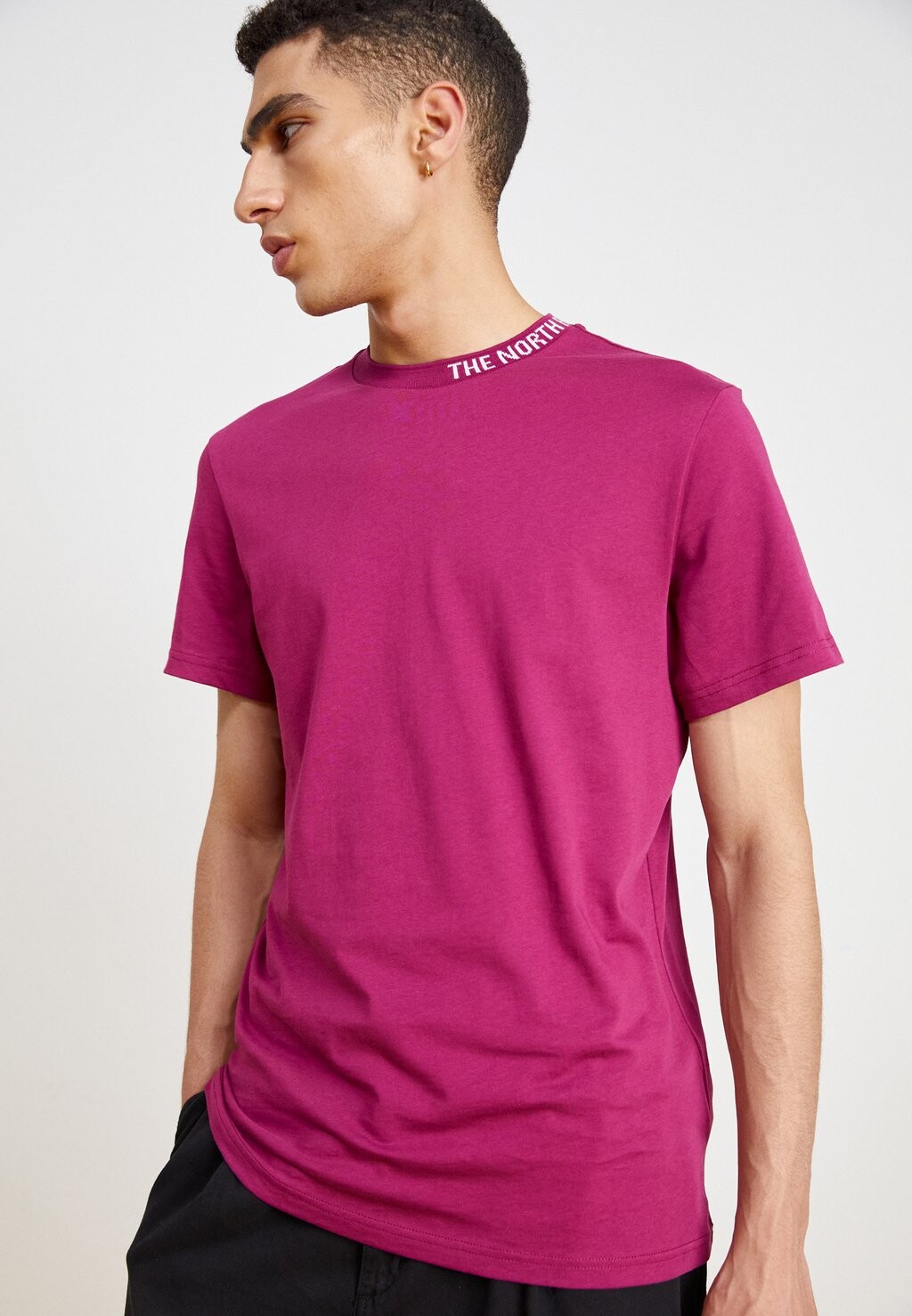 

Базовая футболка ФУТБОЛКА ZUMU The North Face, Boysenberry