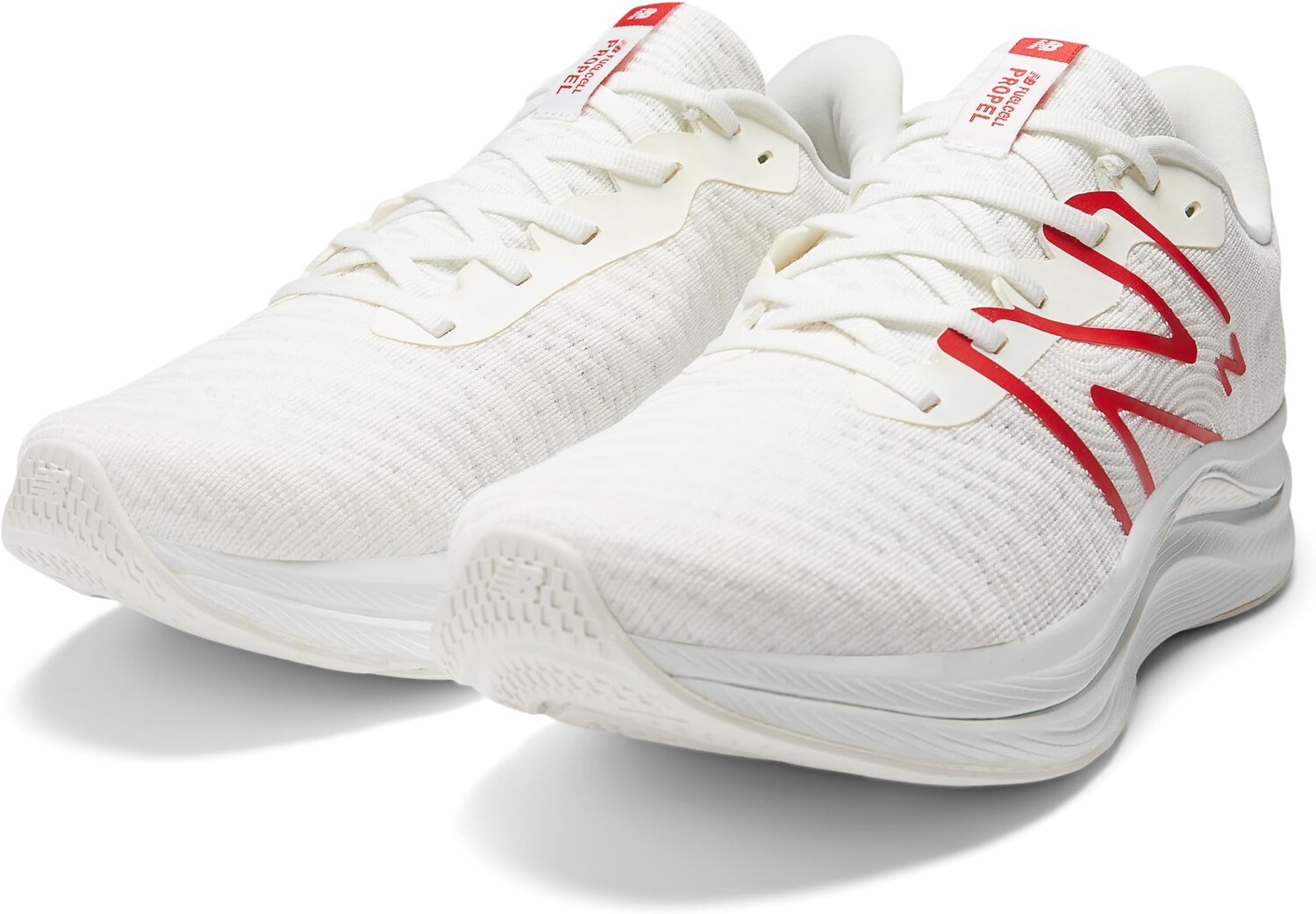 

Кроссовки FuelCell Propel v4 New Balance, цвет Sea Salt/True Red