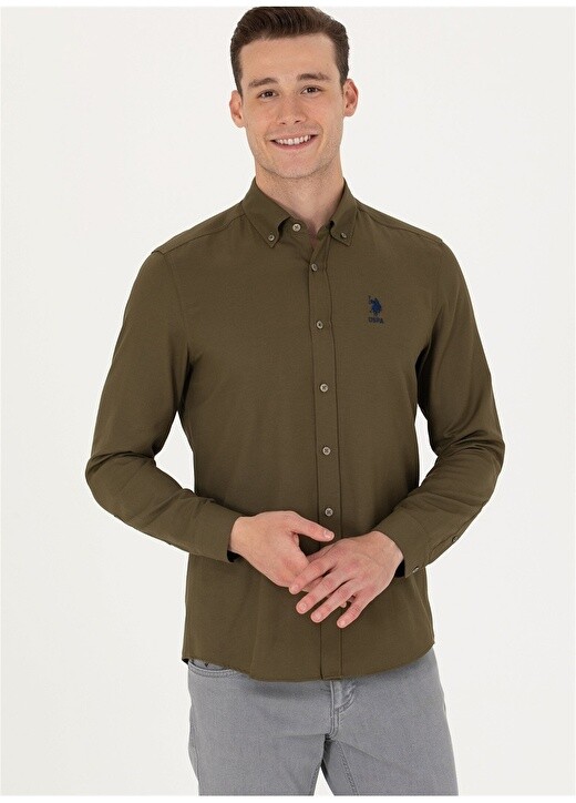 

Мужская рубашка Slim Fit с воротником на пуговицах цвета хаки U.S. Polo Assn.