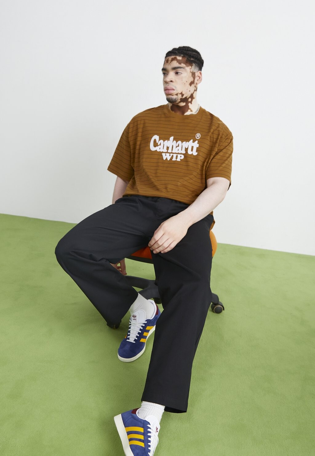 

Футболка с принтом Orlean Spree Carhartt WIP, цвет hamilton brown/black