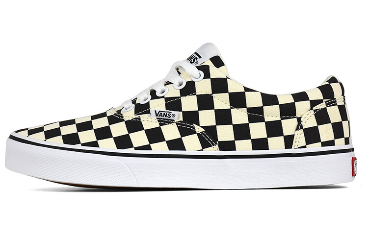 

Клетчатая доска на шнуровке Vans Doheny