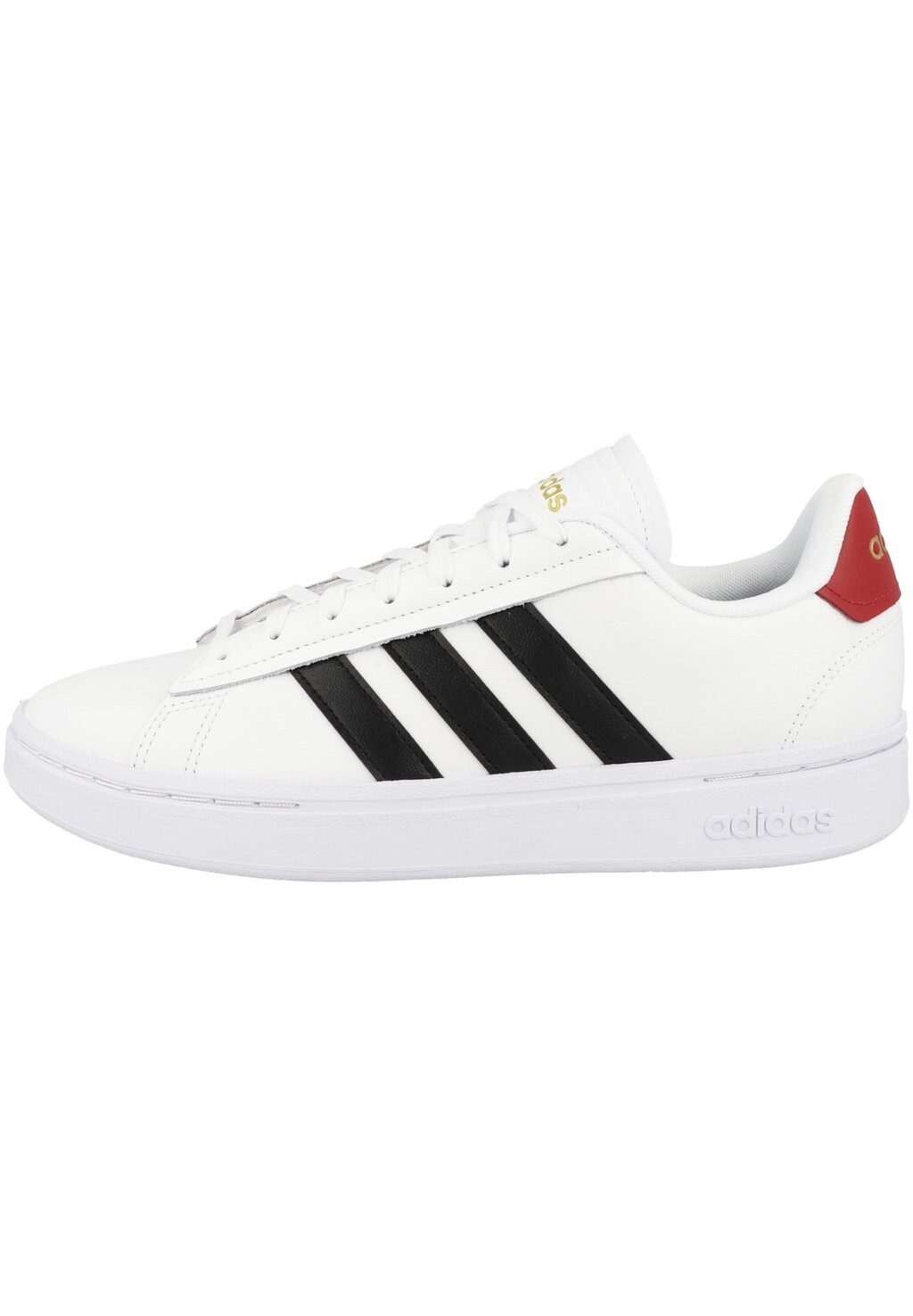 

Кроссовки Adidas