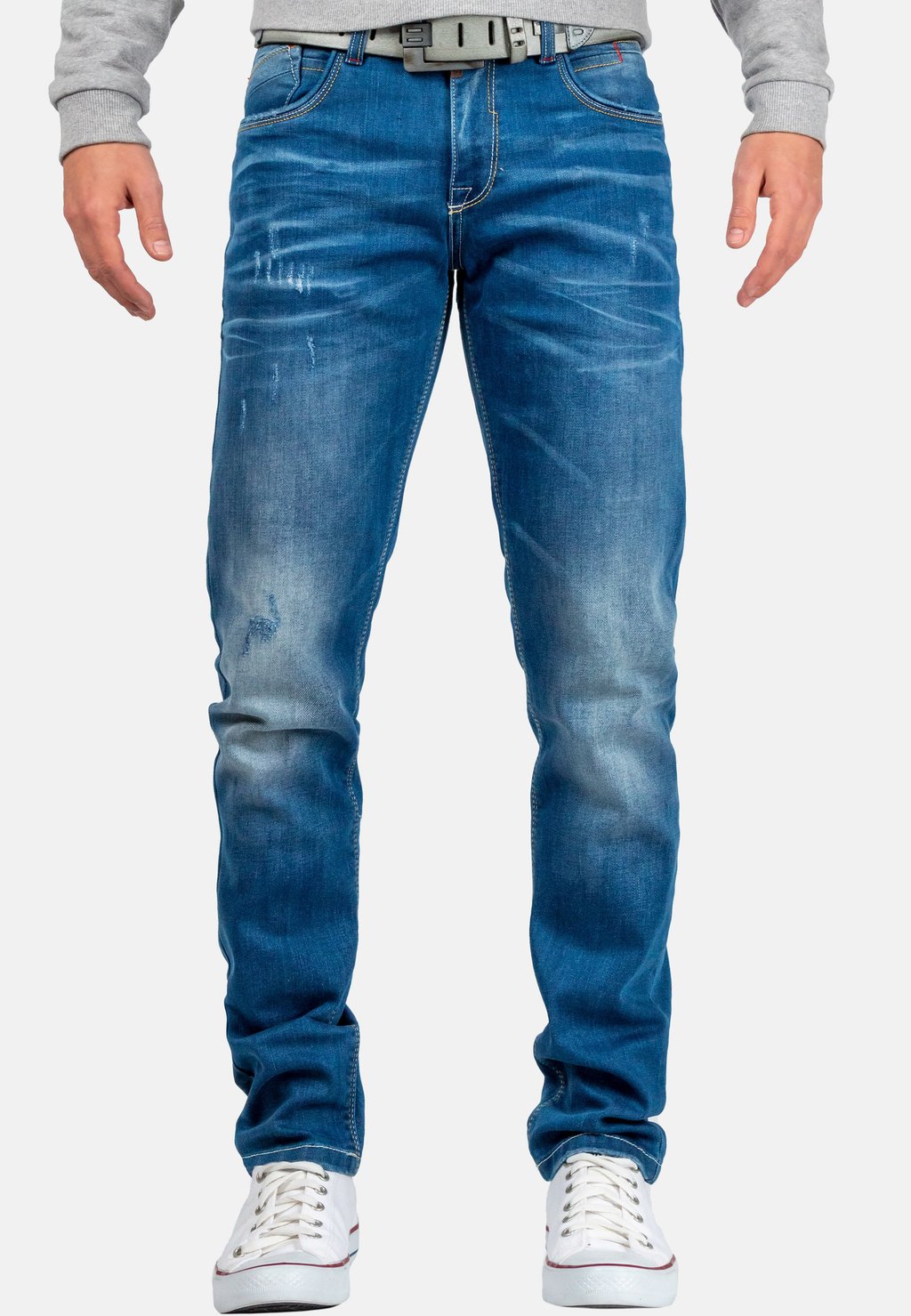 Джинсы приталенного кроя Cipo & Baxx, цвет blau джинсы приталенного кроя cipo
