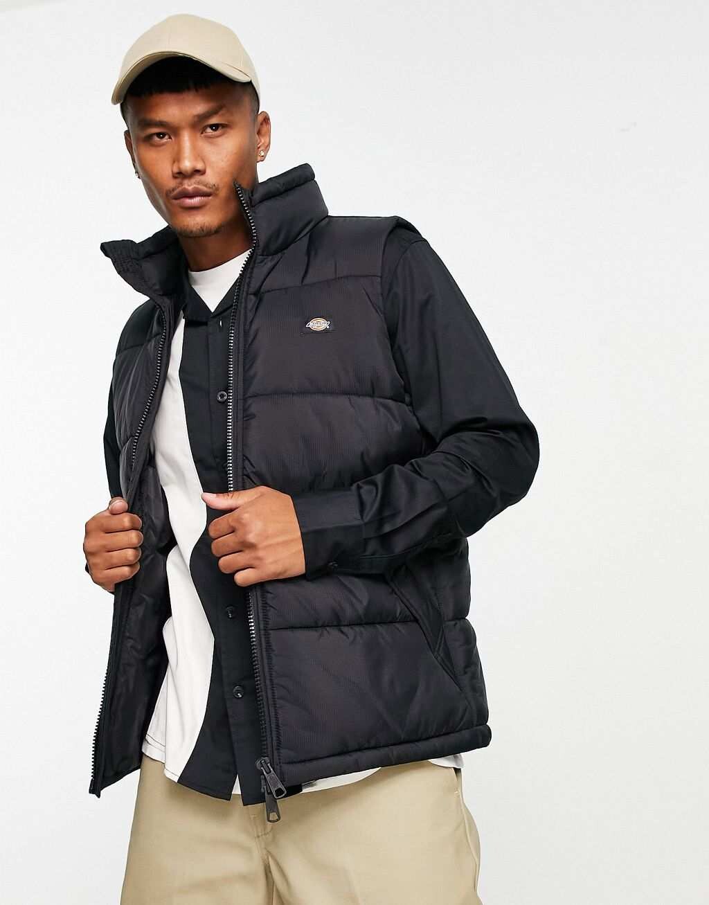 

Черный пуховик Dickies Waldenburg