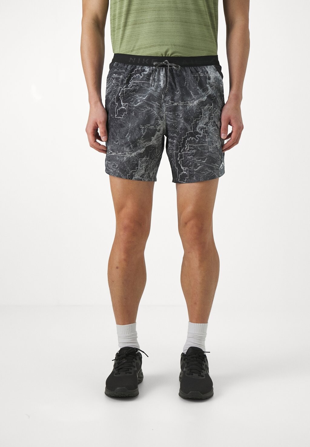

Спортивные шорты Stride Short Nike, цвет anthracite/black