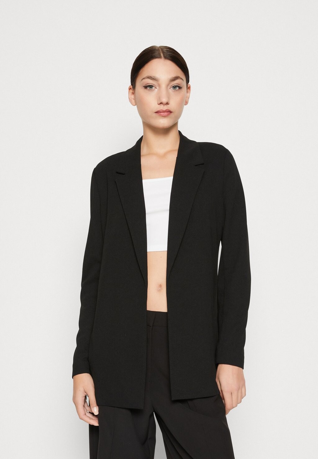 

Блейзер Vero Moda, черный