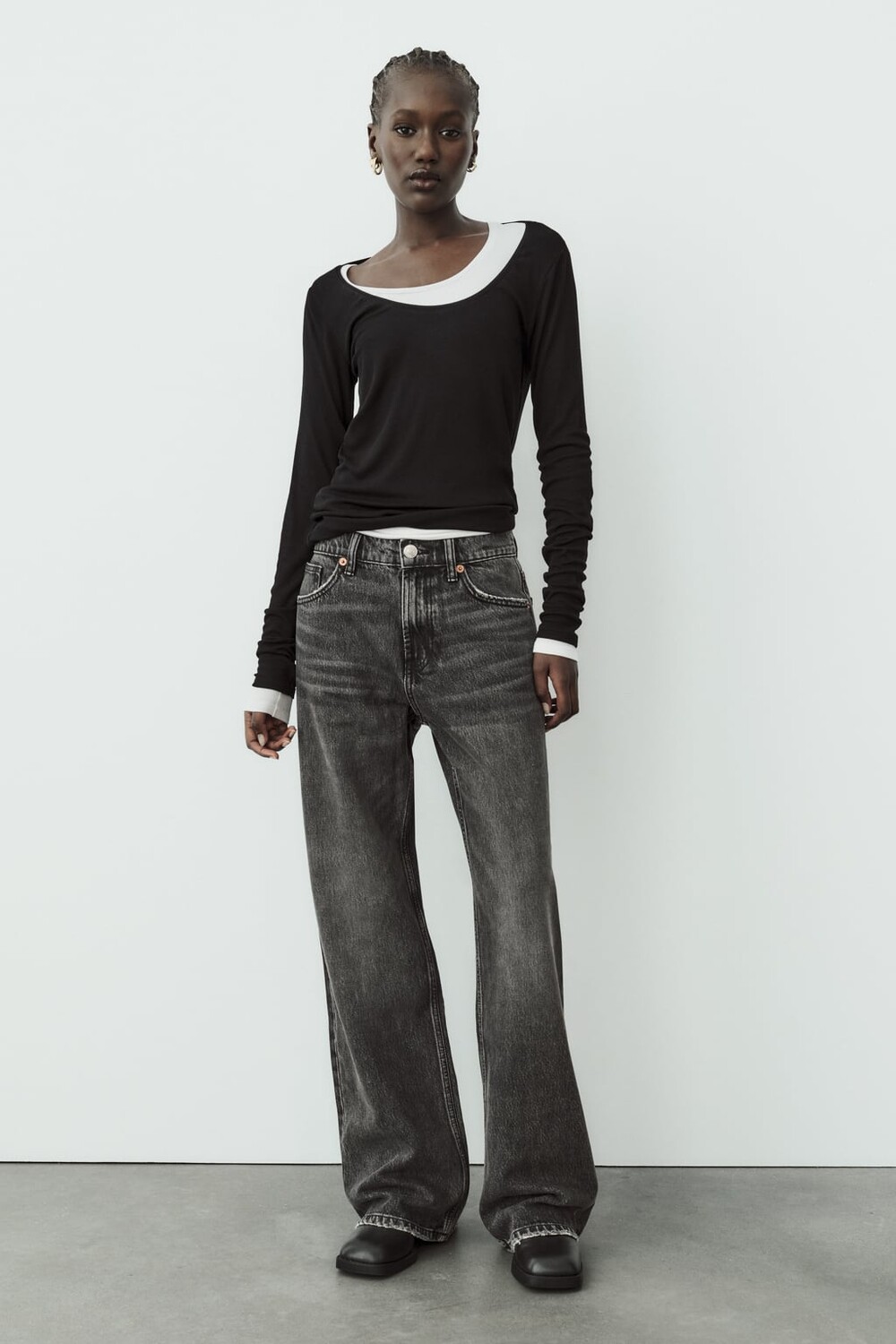 

Мягкая футболка с длинными рукавами ZARA, черный