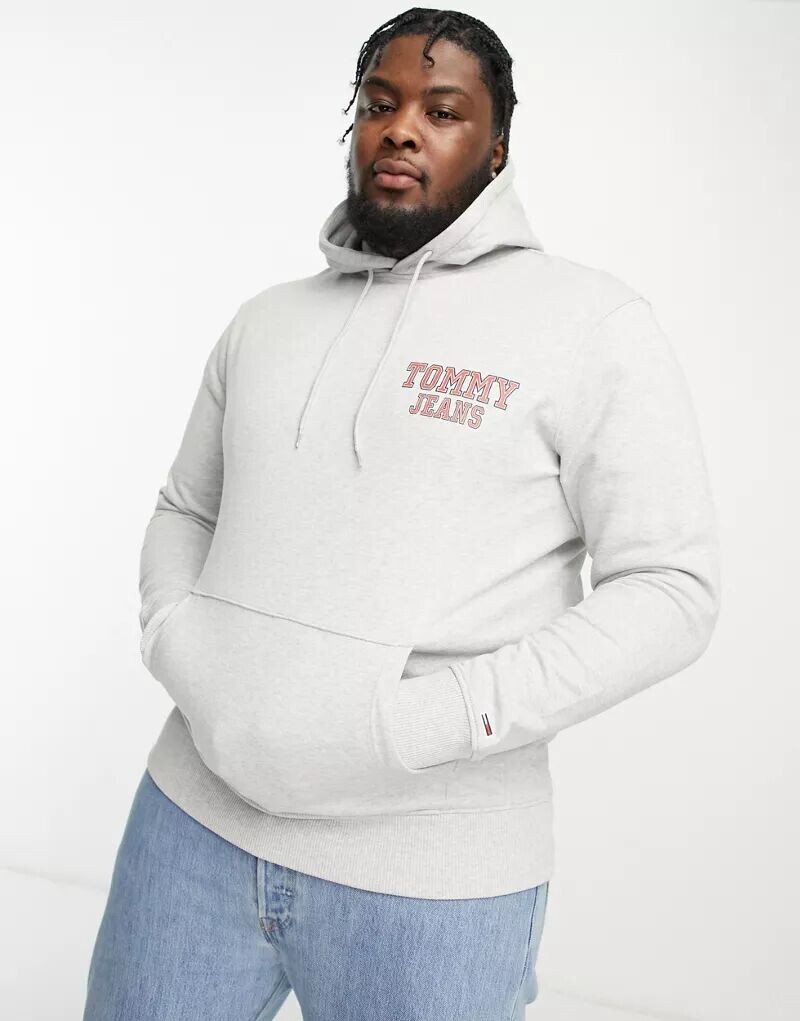

Серая худи Tommy Jeans Big & Tall с графическим логотипом спереди