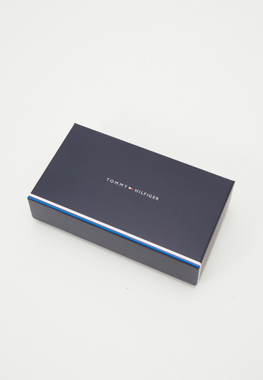 

Кошелек Heritage Flap Tommy Hilfiger, черный