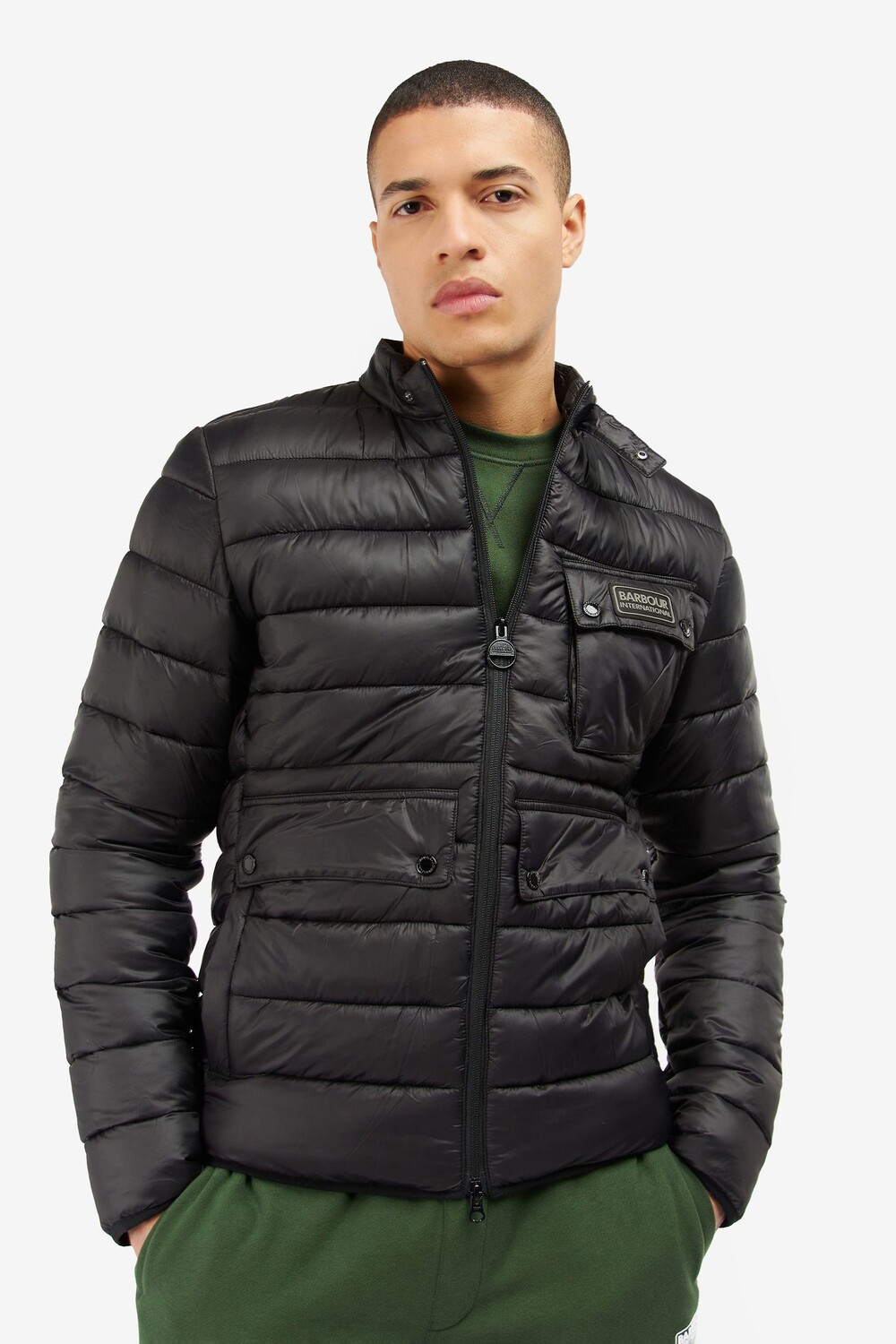 

Черная стеганая куртка Barbour Bowsden Baffle Barbour International, черный