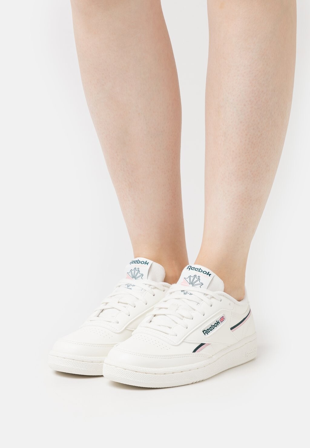 

Кроссовки Reebok