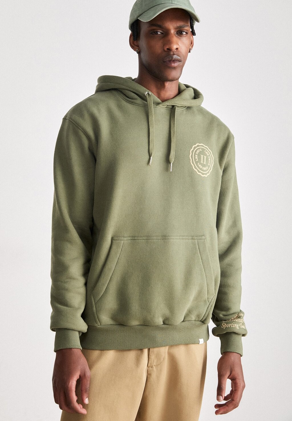 

Толстовка Donovan Hoodie Les Deux, цвет dusty moss/ivory