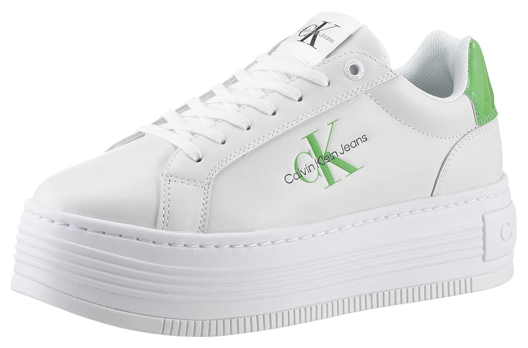 

Кроссовки на платформе Calvin Klein Jeans "BOLD PLATF LOW LACE LTH ML MET", с модным цветовым акцентом, повседневная обувь, полуботинки, туфли на шнуровке, зеленый