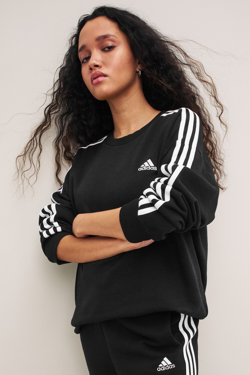

Толстовка с 3 полосками adidas, черный