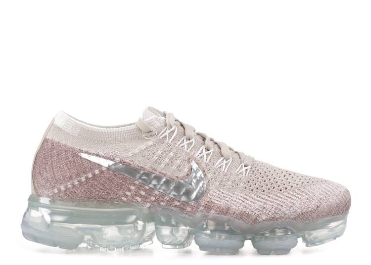 

Кроссовки Nike WMNS AIR VAPORMAX 'STRING',